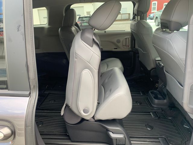 Used 2024 Toyota Sienna Van