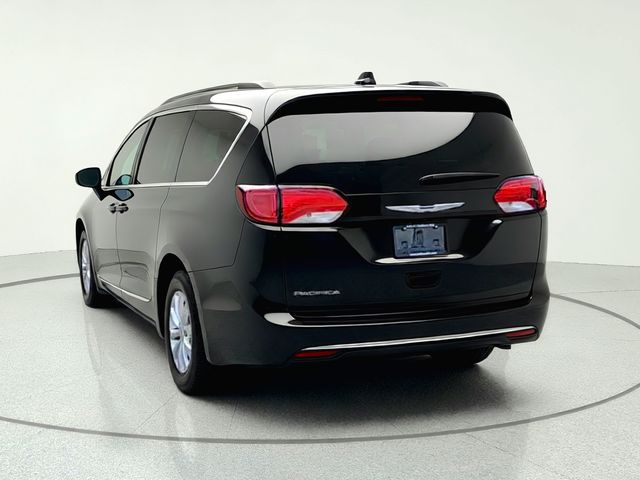 Used 2017 Chrysler Pacifica Van
