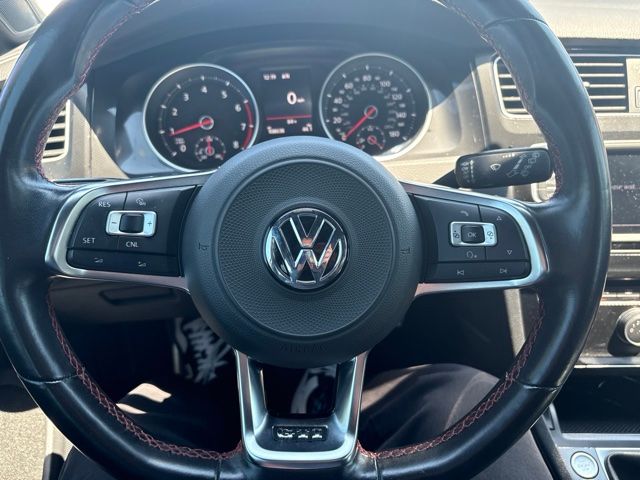 2017 Volkswagen Golf GTI Sport - Photo 11