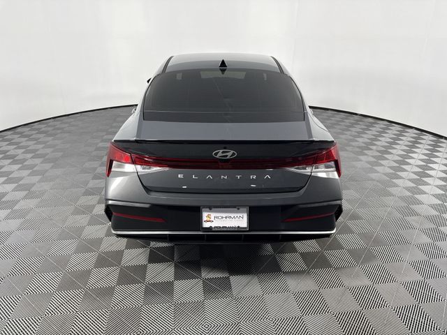 New 2025 Hyundai Elantra For Sale in Indianapolis, IN