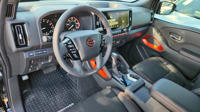 2025 Nissan Frontier