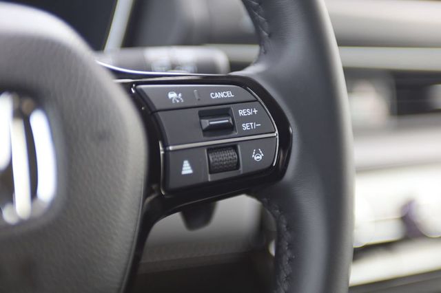 New 2026 Sonic Gray Pearl Honda EX-L image 33