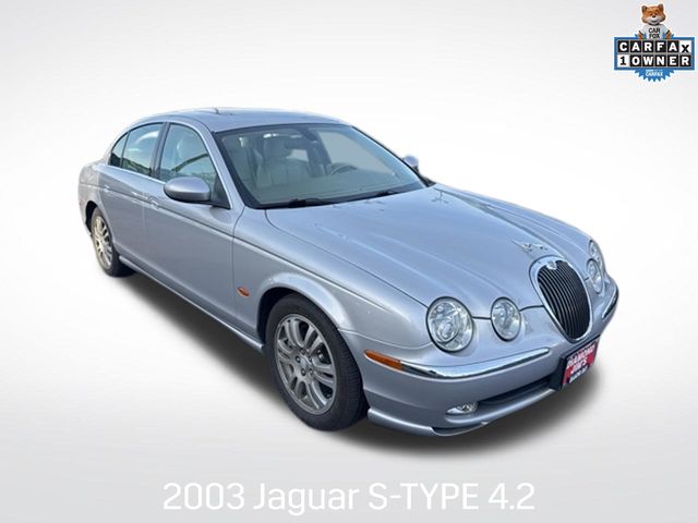 2003 Jaguar S-TYPE 4.2L V8 RWD