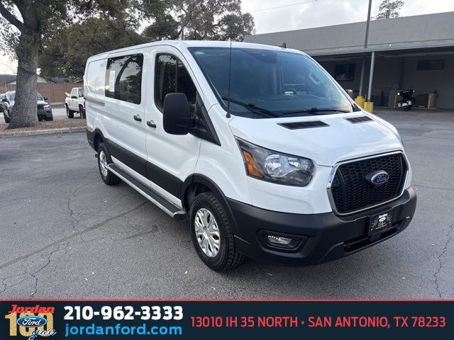 2024 Ford Transit-250