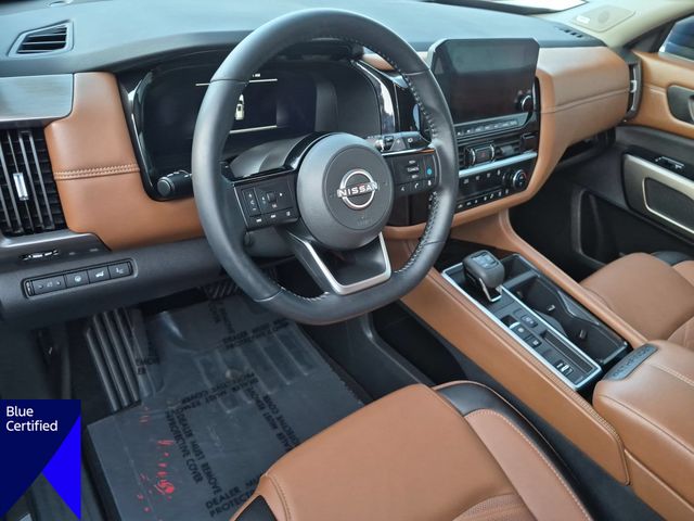 Used 2025 Black Nissan Platinum image 16