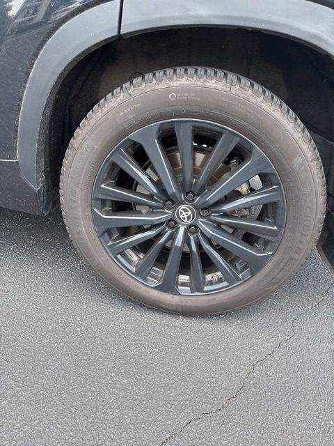 2023 Toyota Highlander XSE - Photo 9