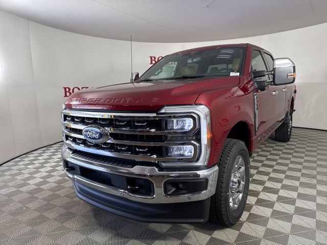 2025 Ruby Red Metallic Tinted Clearcoat Ford Super Duty F-350 SRW Lariat 4X4 Truck