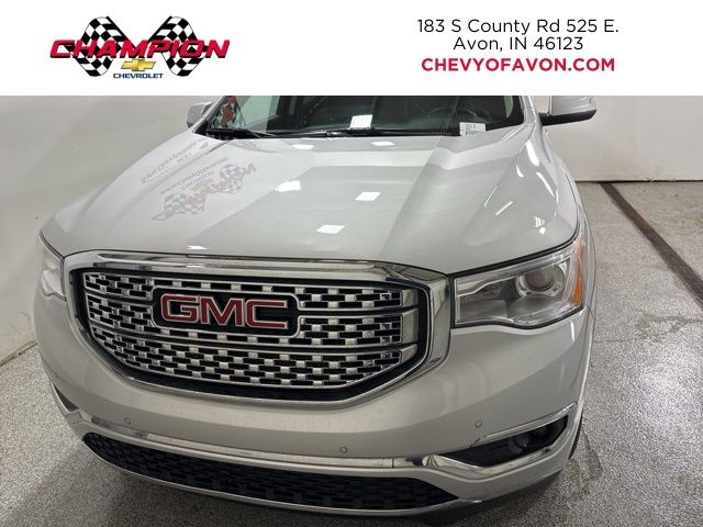 2019 GMC Acadia Denali photo