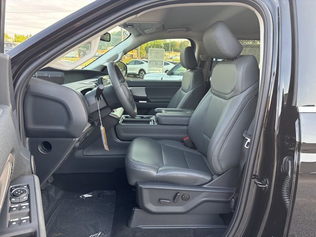 New 2026 Black Ford Active image 12