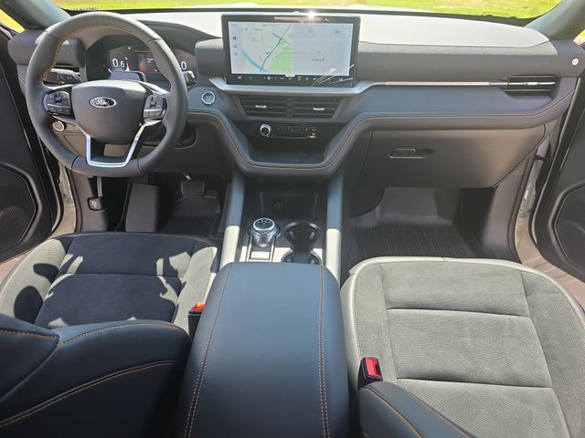 New 2026 Star White Metallic Tri-Coat Ford Tremor® image 10