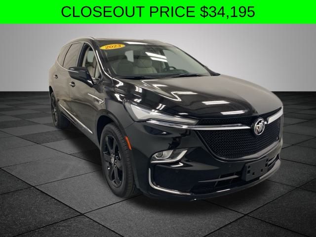 2023 Buick Enclave Essence AWD