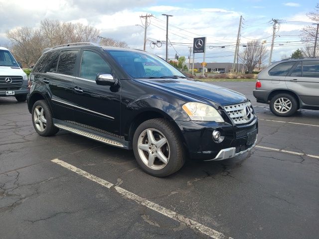 2009 Mercedes-Benz M-Class ML 550 4MATIC