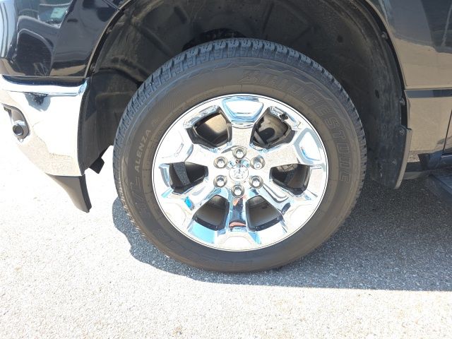 2022 Ram 1500 Big Horn/Lone Star - Diamond Black Crystal Pearlcoat exterior view 11