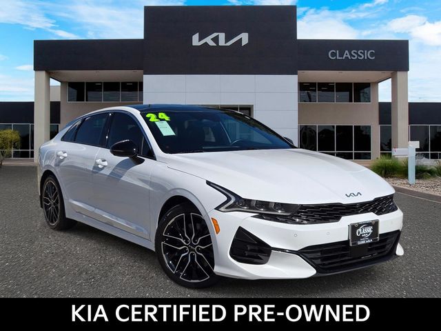 Glacial White Pearl 2024 Kia K5 Sedan Front-Wheel Drive 8-Speed Dual Clutch