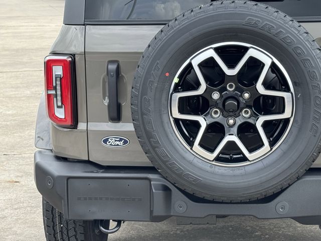 New 2026 Gray Ford Outer Banks image 10