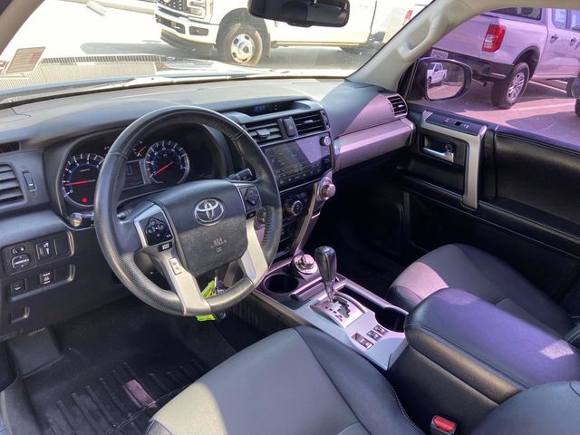 2016 Toyota 4Runner SR5 19