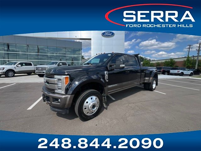 2019 Ford F-450 Super Duty King Ranch Crew Cab LB DRW 4WD
