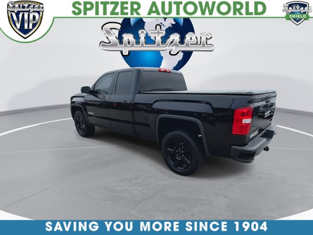 Used 2017 Black GMC SLE image 6