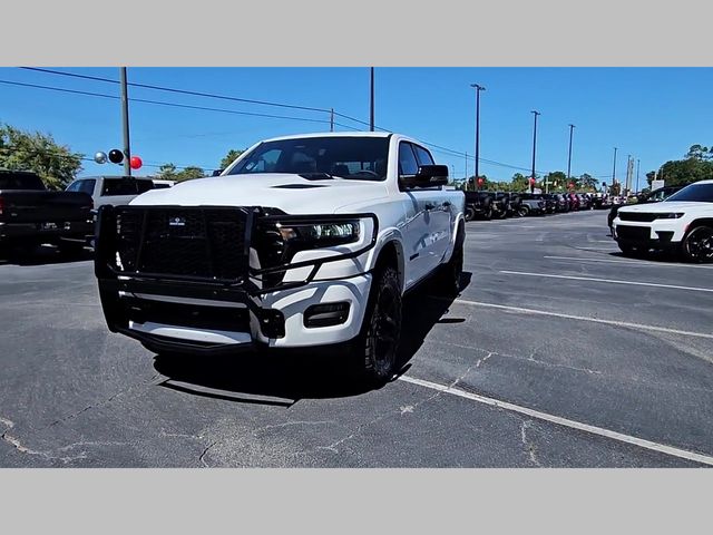2026 Ram 1500 Laramie Crew Cab 4x4 5'7" Box