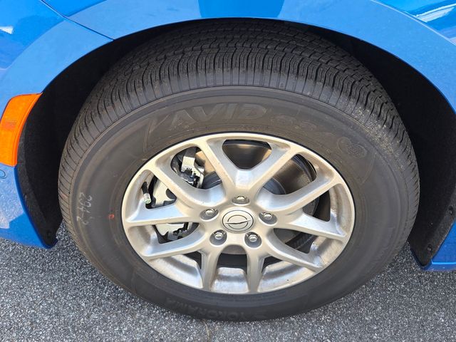 New 2026 Blue Chrysler Select image 11