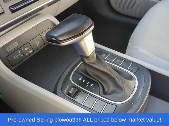 Used 2024 Orange Pearl Hyundai SEL image 32