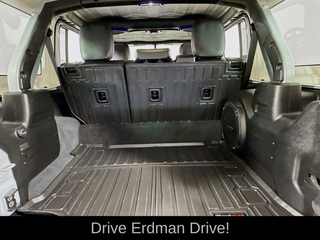 Used 2023 Jeep Wrangler SUV