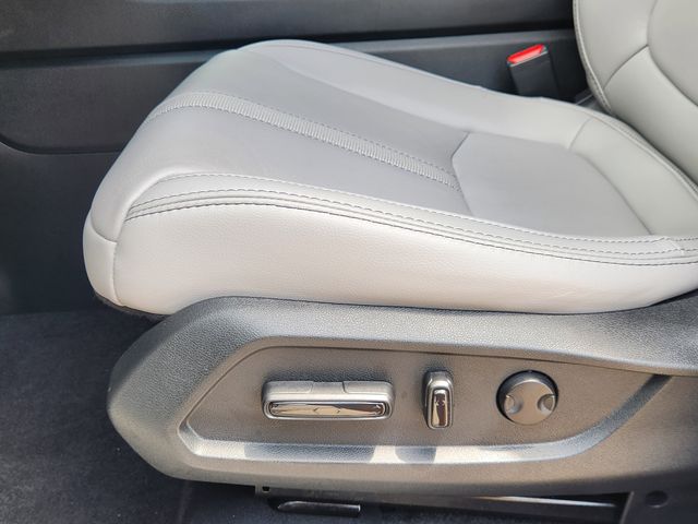 2025 Honda Pilot Touring  at Community Honda
