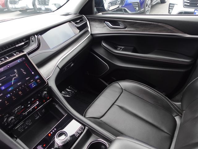 used 2023 Jeep Grand Cherokee car, priced at $31,448