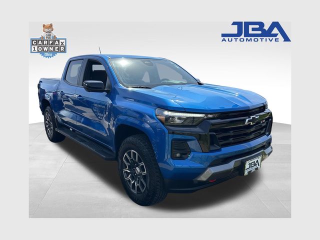 Glacier Blue Metallic 2024 Chevrolet Colorado Z71 Crew Cab 4WD Pickup Truck Four-Wheel Drive 8-Speed Automatic