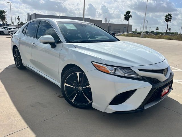 2020 Toyota Camry XSE FWD