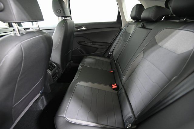 New 2026 Gray Volkswagen 1.5T SE Black image 8