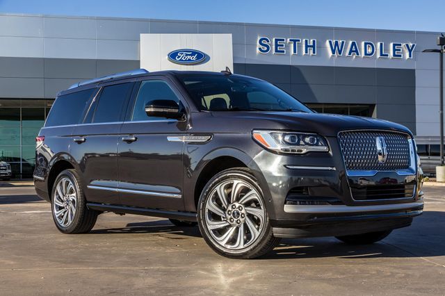 2023 Lincoln Navigator Reserve 