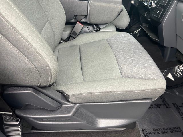 Used 2025 Black Ford XLT image 23
