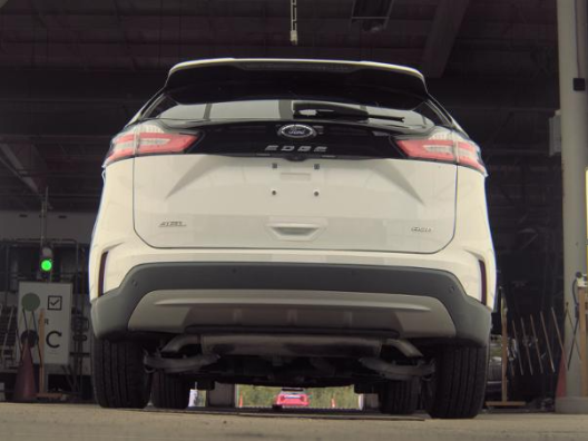 2023 Oxford White Ford Edge SEL AWD SUV