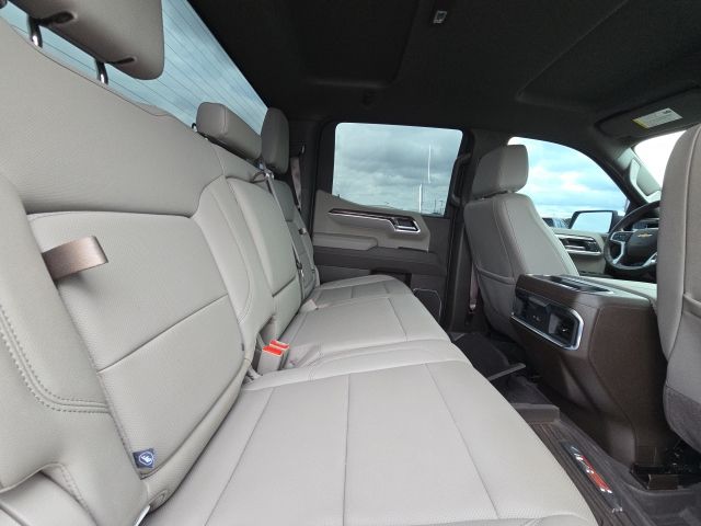 2025 Chevrolet Silverado 1500 LTZ:45900A