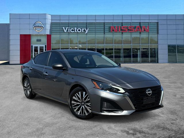Gray (Gun Metallic) 2024 Nissan Altima 2.5 SV FWD Sedan Front-Wheel Drive Continuously Variable Transmission