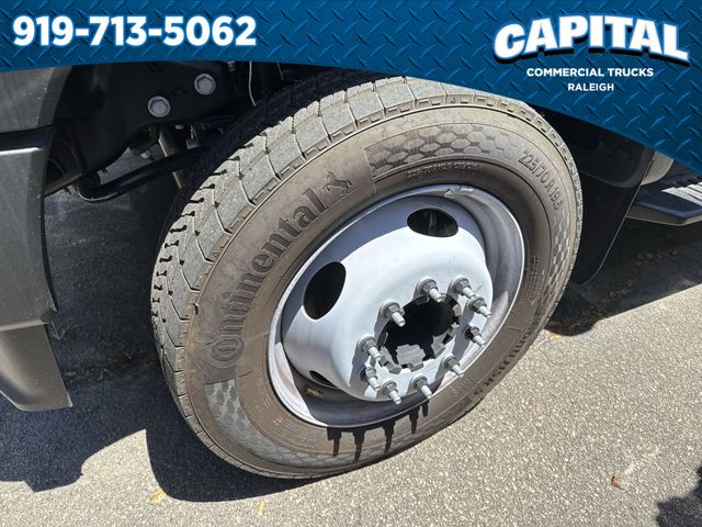 2025 Ford F-550 Super Duty Chassis Cab XL - Photo 13