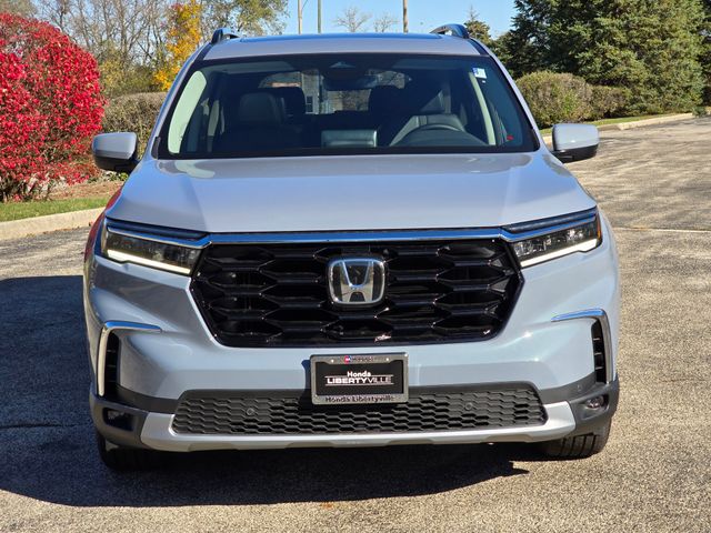 2025 Honda Pilot Touring 21