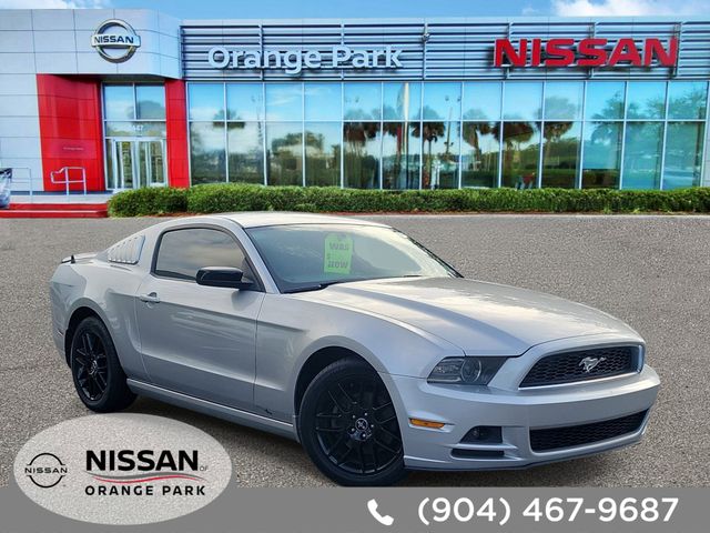 Ingot Silver 2014 Ford Mustang V6 Coupe RWD Coupe Rear-Wheel Drive 6-Speed Automatic