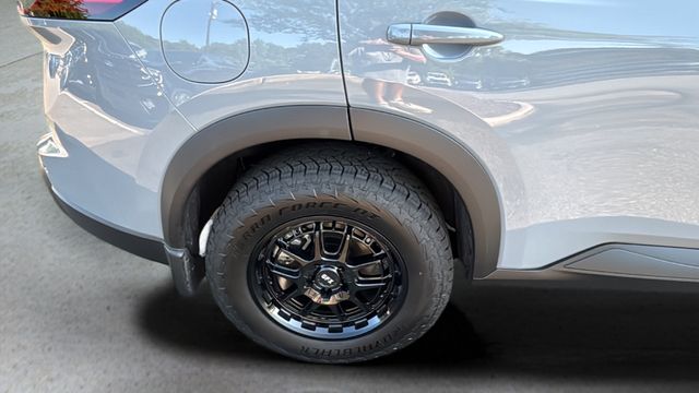 Used 2026 Gray Nissan Dark Armor image 35