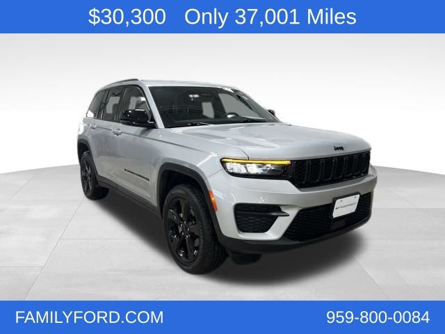 2023 Jeep Grand Cherokee Altitude X 4WD