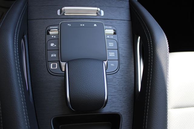 New 2026 Black Mercedes-Benz GLE 350 image 18