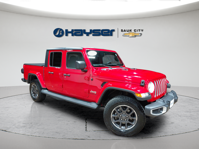 Firecracker Red Clearcoat 2020 Jeep Gladiator Pickup Truck Four-Wheel Drive 8-Speed Automatic