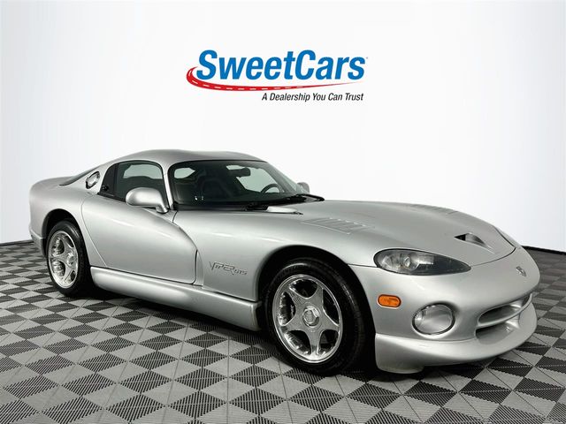 Viper Bright Silver Metallic Clear Coat 1998 Dodge Viper Coupe Rear-Wheel Drive 6-Speed Manual