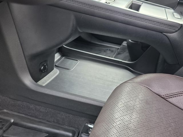 Used 2024 Toyota Sienna Van