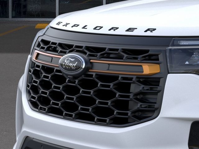 New 2026 White Ford Tremor image 17