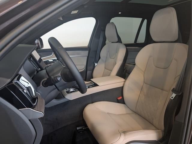 New 2026 Red Volvo B5 Core image 11