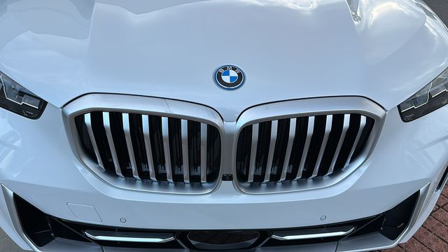 2025 BMW X5 xDrive50e 9