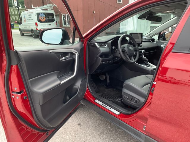 Used 2025 Toyota RAV4 SUV