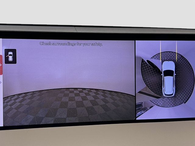 Thumbnail: 2026 Genesis GV70 - 13